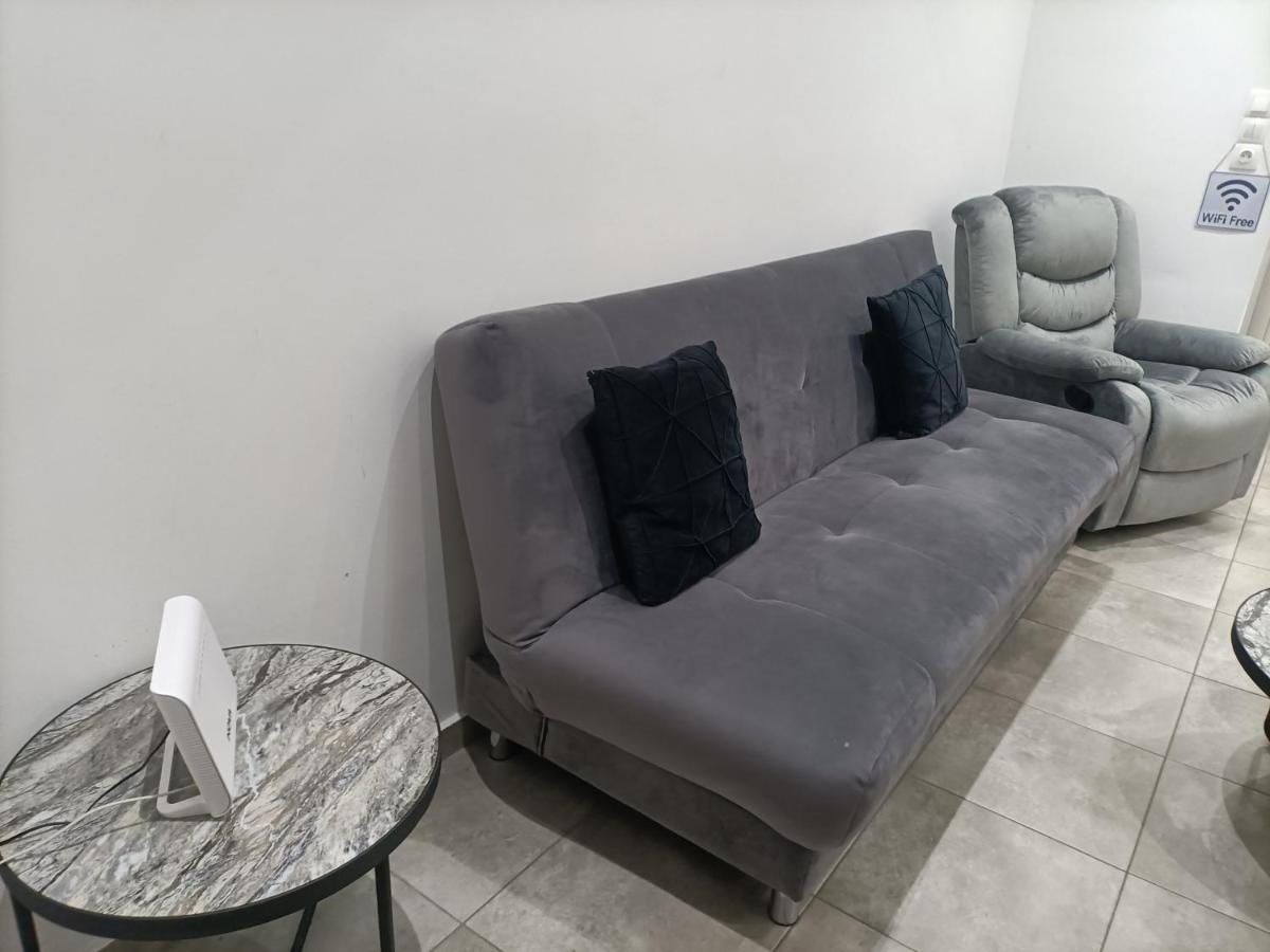 Ferienwohnung Travelers Tranquil & Chillout Apt Athen Exterior foto