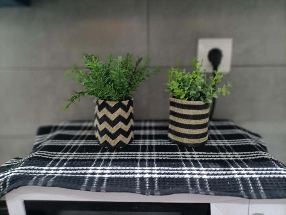 Ferienwohnung Travelers Tranquil & Chillout Apt Athen Exterior foto