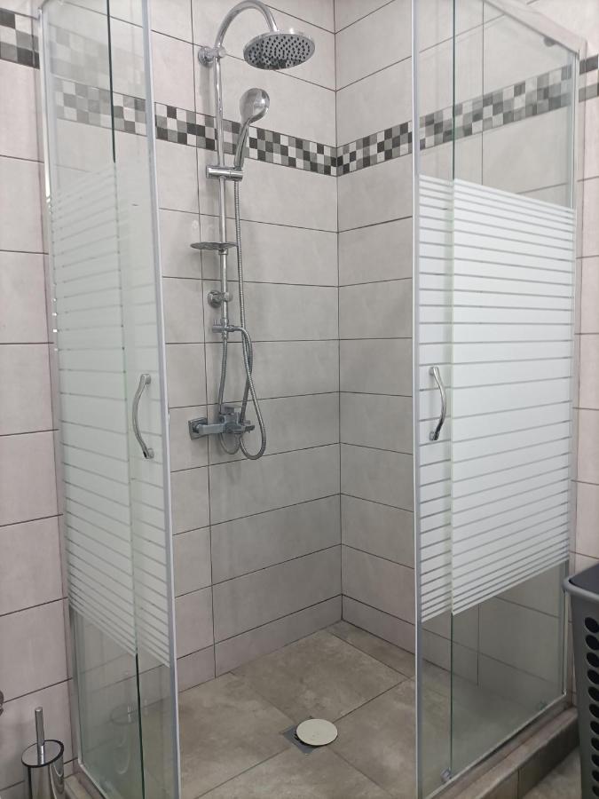 Ferienwohnung Travelers Tranquil & Chillout Apt Athen Exterior foto