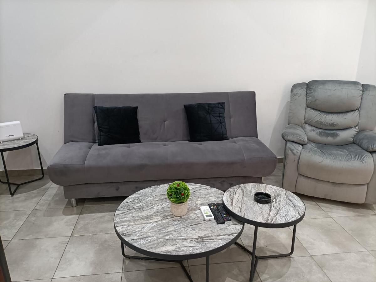 Ferienwohnung Travelers Tranquil & Chillout Apt Athen Exterior foto