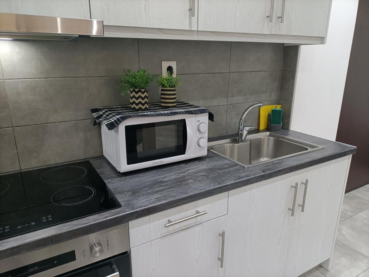 Ferienwohnung Travelers Tranquil & Chillout Apt Athen Exterior foto